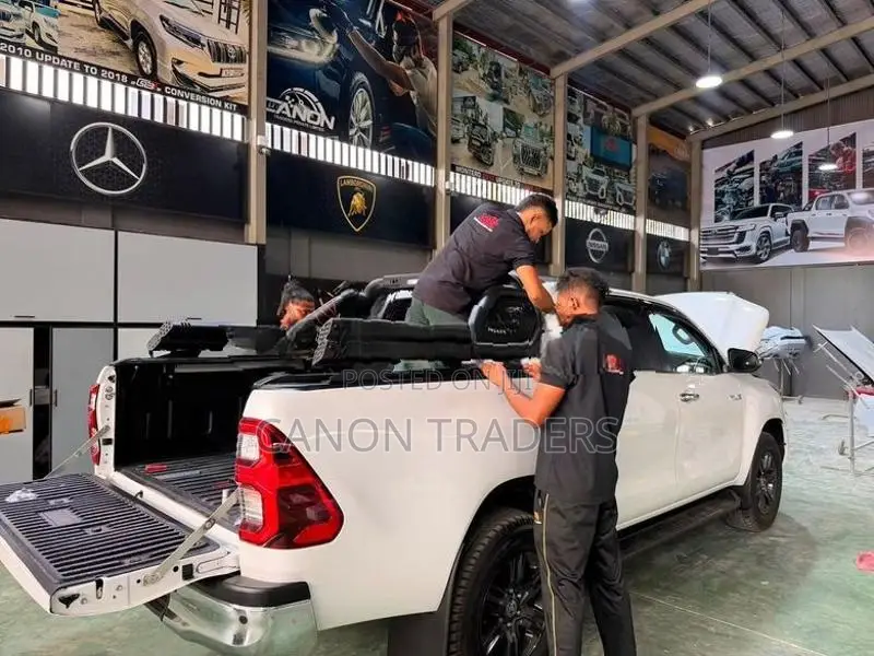 Original Toyota Hilux Bedliner 2025