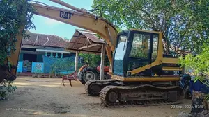 Cat Excavator 120