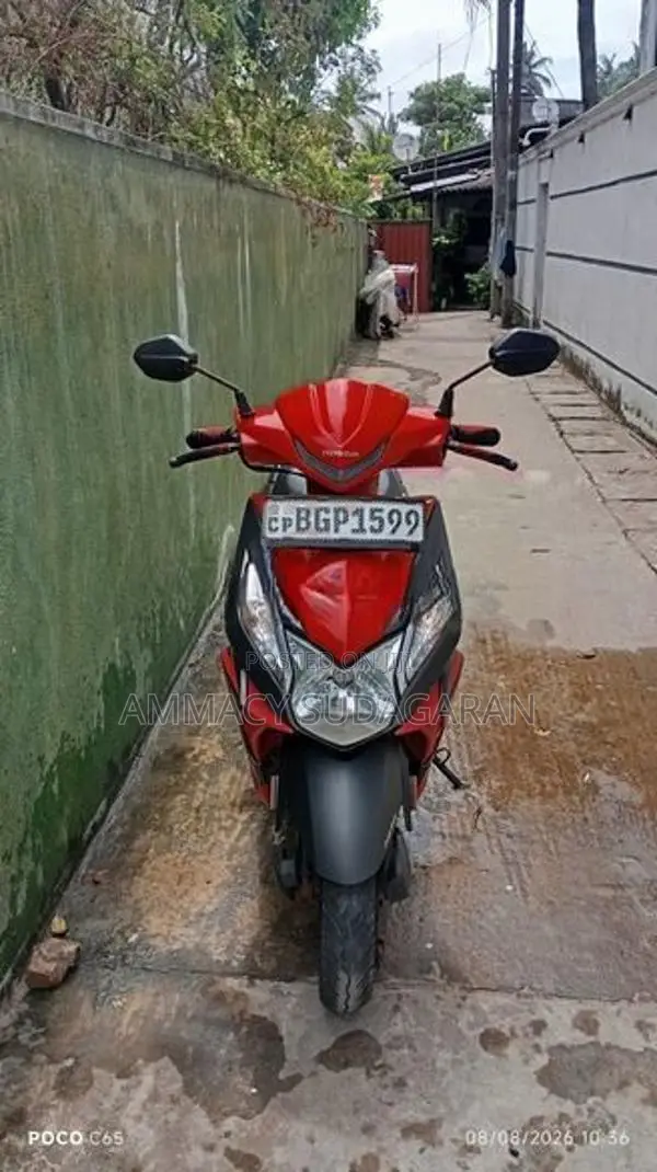 Honda Dio 2018