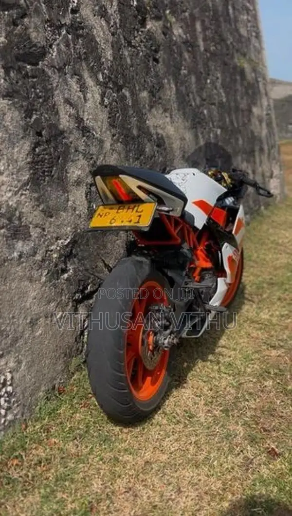 KTM RC 200 2019
