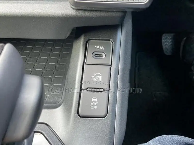 Toyota RAV4 Adventure HEV 2026