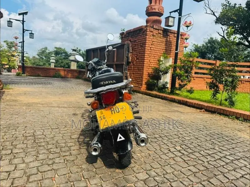 Honda Benly CD 125T 2000