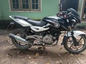 Bajaj Pulsar 180 2014