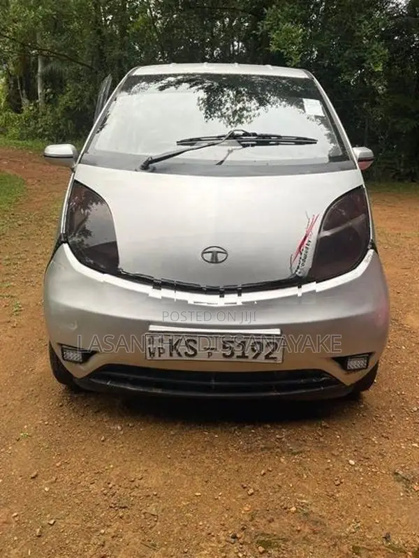 Tata Nano LX 2012