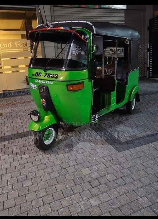 Bajaj RE 2 Stroke 2005