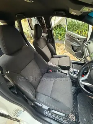 Honda Fit GP5 2015