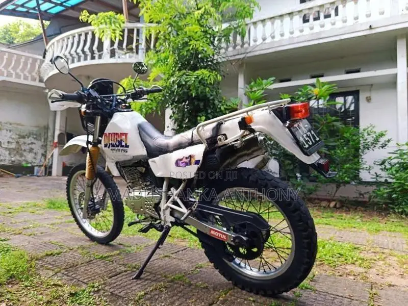 Suzuki Djebel SE3 2007