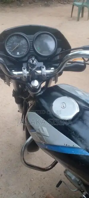 Bajaj CT100 2008