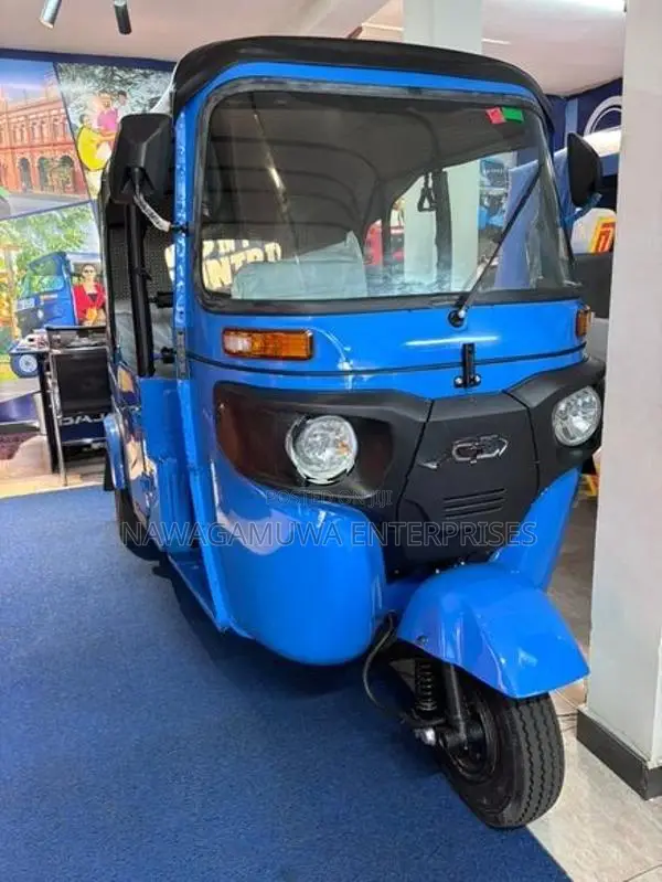 Bajaj RE 2026