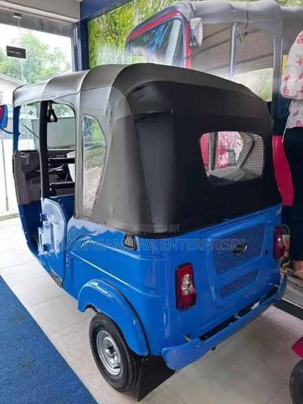 Bajaj RE 2026