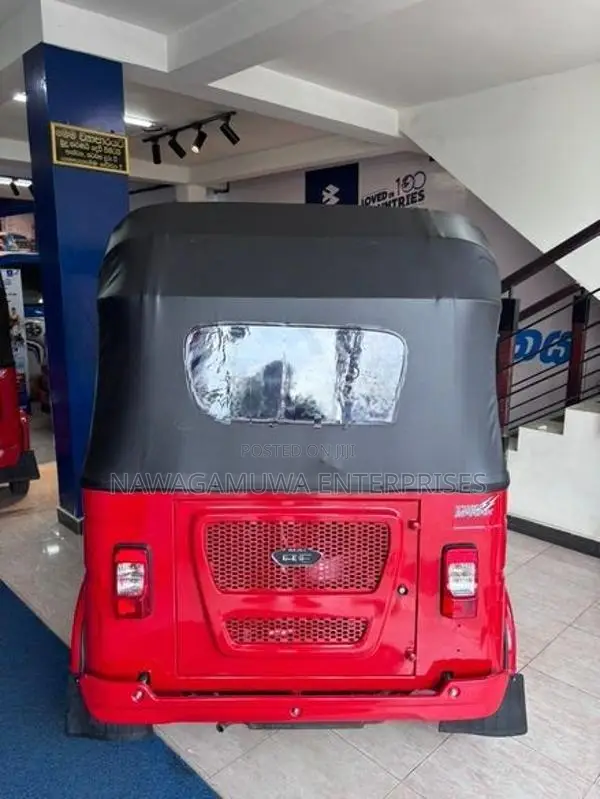 Bajaj RE 2026