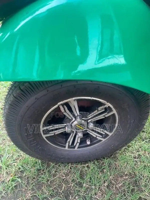 Bajaj 2sto 2008