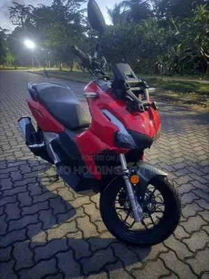 Honda ADV 160 2026