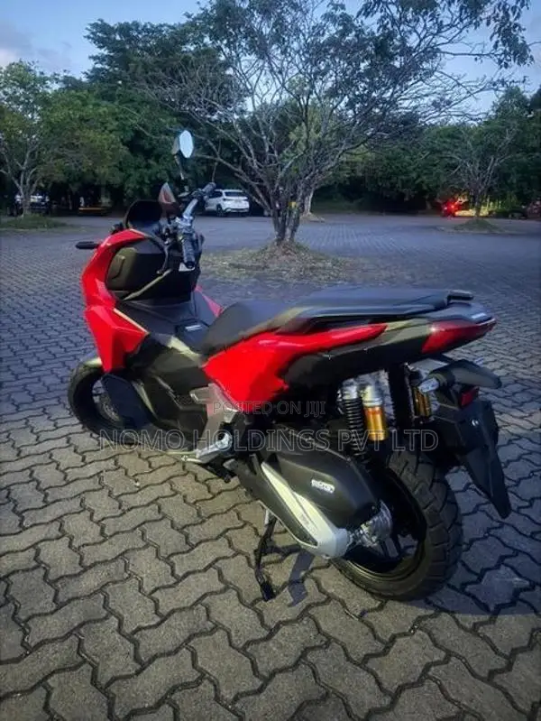 Honda ADV 160 2026