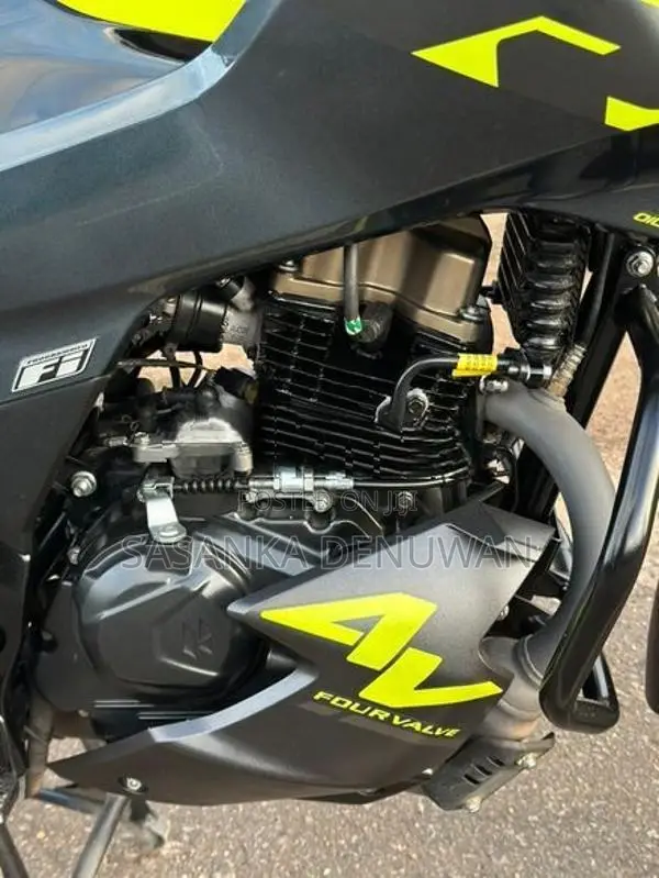 Hero Hunk 160R 2026