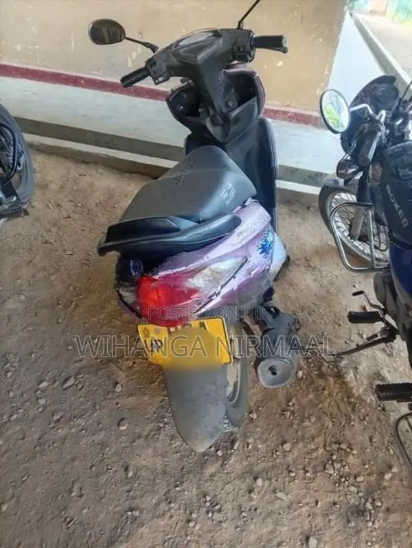 Yamaha Ray ZR 2014