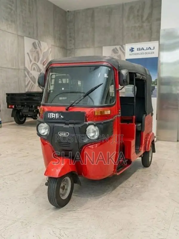 Bajaj RE 2025
