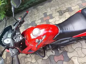 Bajaj Pulsar 135 2010