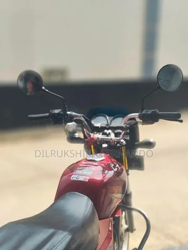 Bajaj CT100 2010