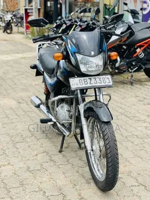 Bajaj CT100 2015