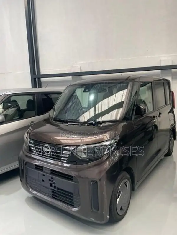 Nissan Roox 2024