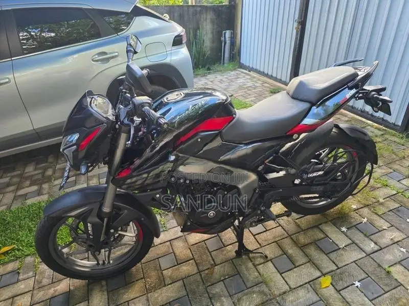 Bajaj Pulsar NS200 2026