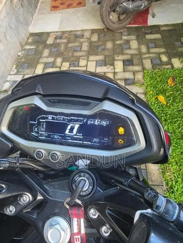 Bajaj Pulsar NS200 2026