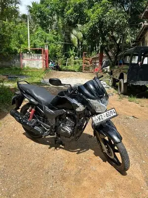 Hero Hunk 150R Double Disc 2011