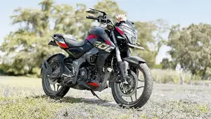 Bajaj Pulsar NS200 2025