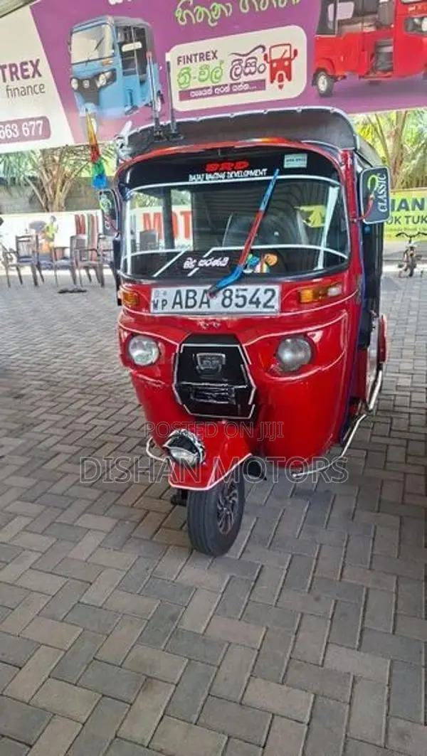 Bajaj RE 4 Stroke 2015