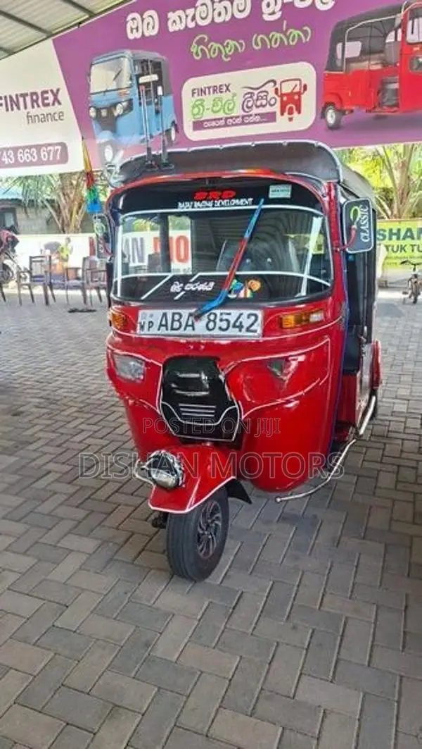 Bajaj RE 4 Stroke 2015