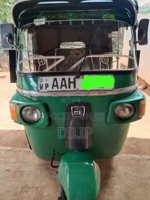 Bajaj RE 2013