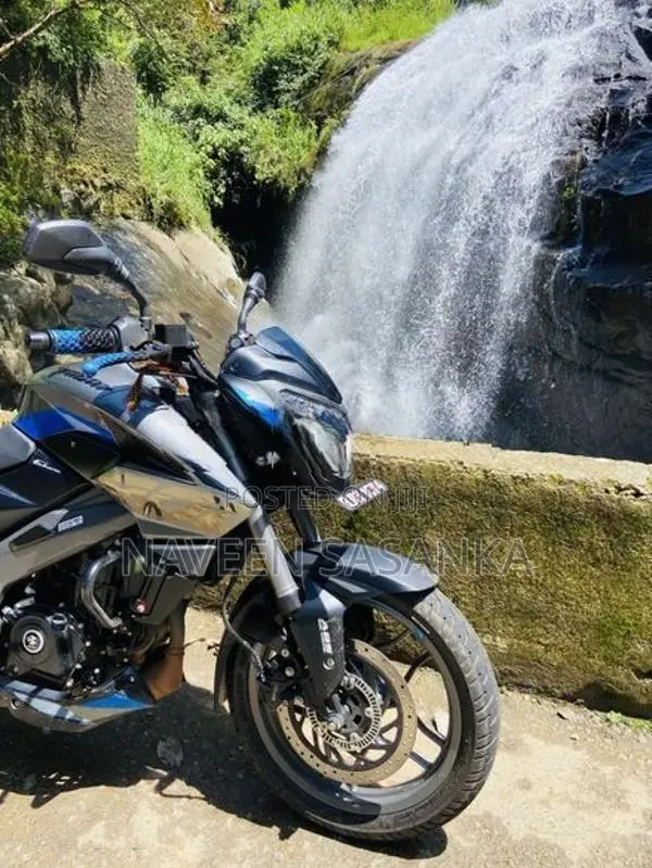 Bajaj Pulsar NS200 bs7 2025