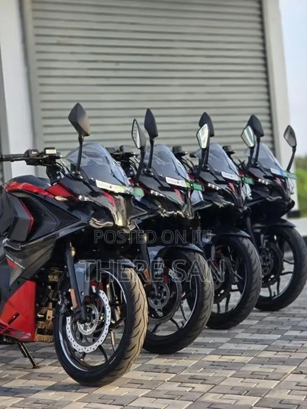 Bajaj Pulsar RS200 2026