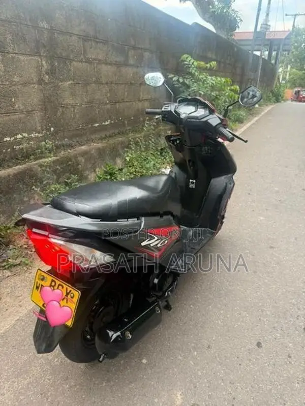 Honda Dio 2018