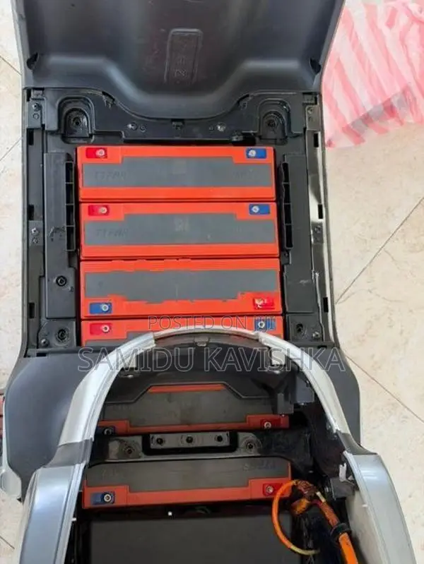 Yadea E8S S Pro 2023