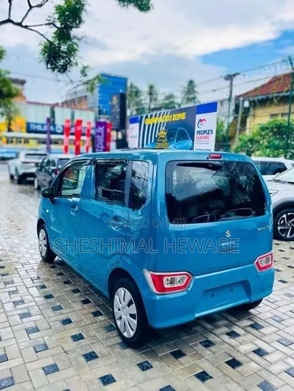 Suzuki Wagon R FX 2024