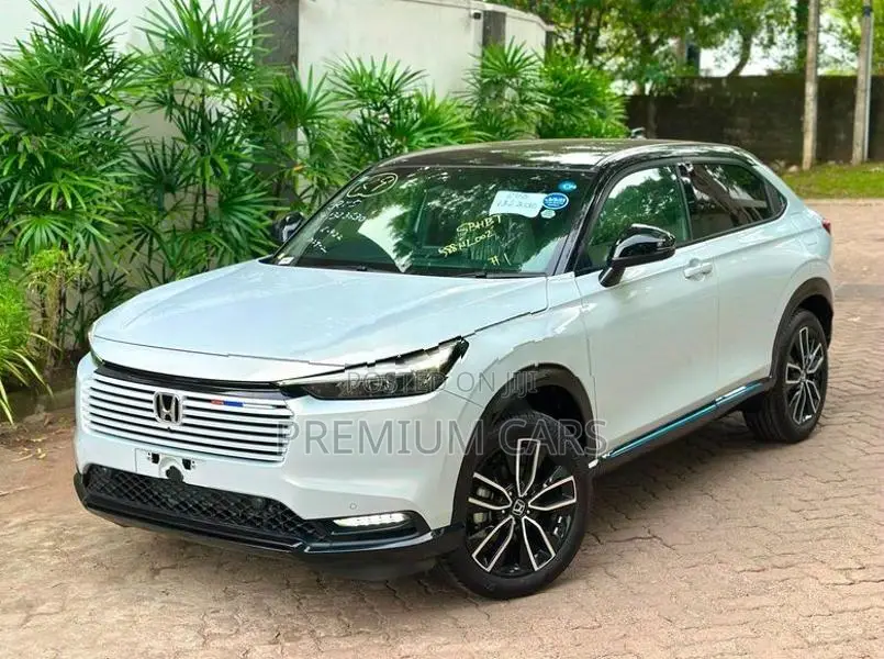 Honda Vezel Z Play Moonroof 2026