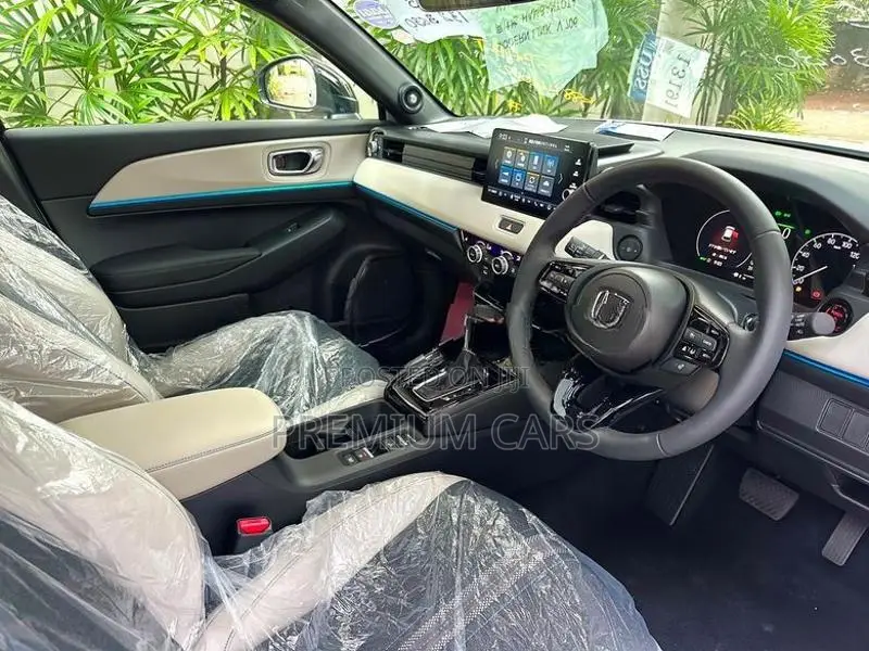 Honda Vezel Z Play Moonroof 2026