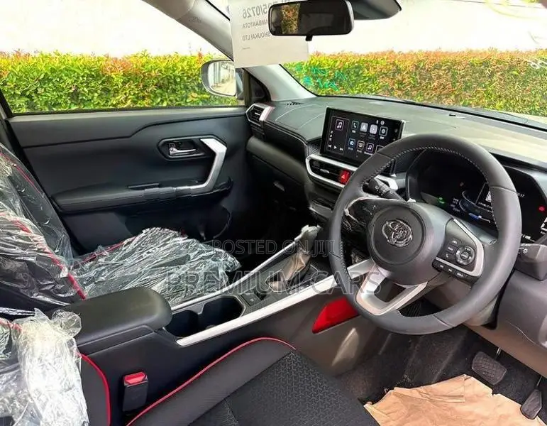Toyota Raize Z Hybrid Brand New 2026