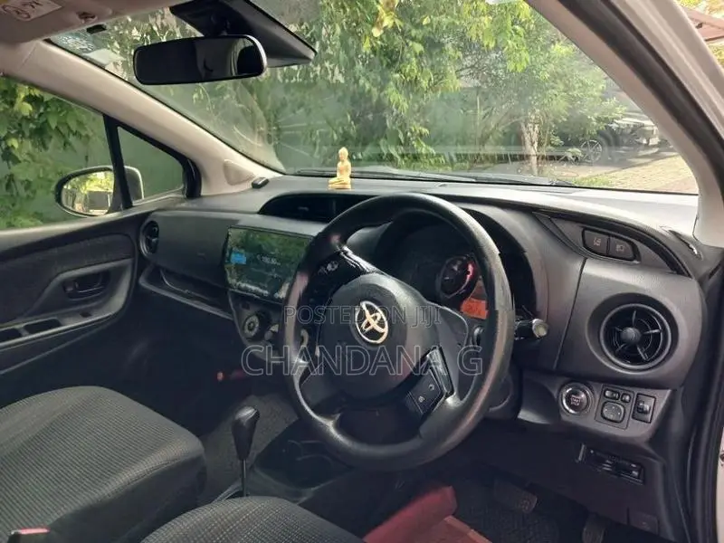 Toyota Vitz Safety Push 2017