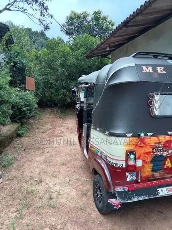 Bajaj RE 1996