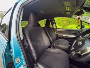 Toyota Vitz 2015
