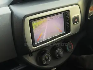 Toyota Vitz 2015