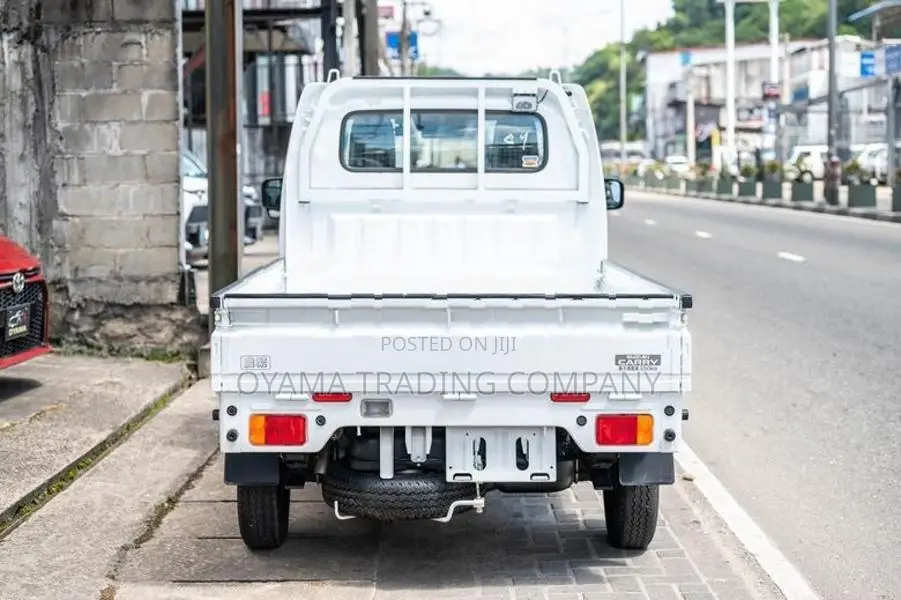 Suzuki Carry Truck KC Lever 4WD 2025