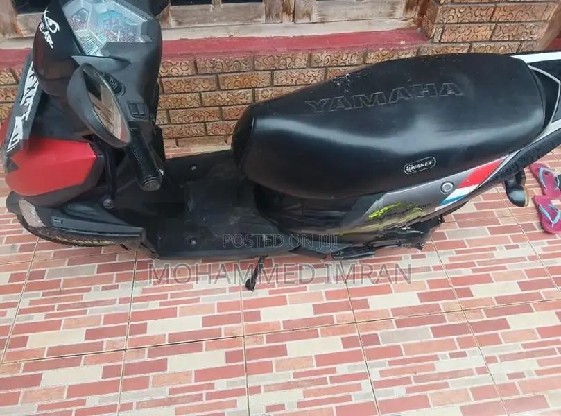 Yamaha RayZR 2017