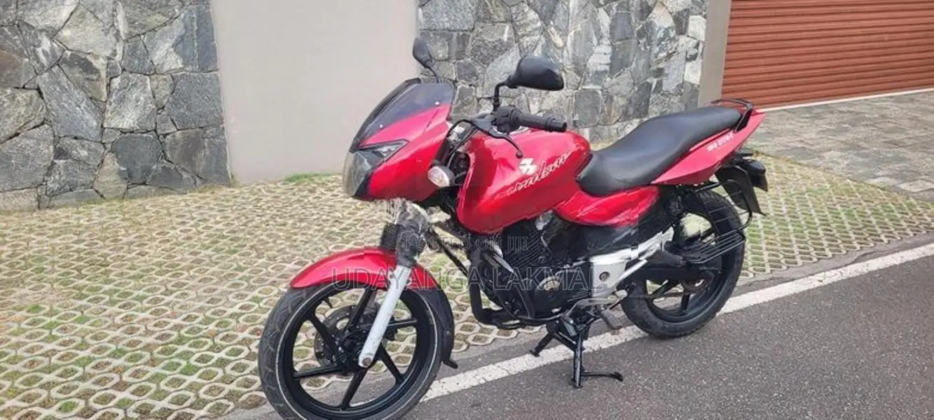 Bajaj Pulsar 180 2007