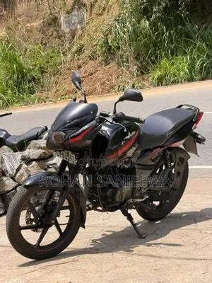 Bajaj Pulsar 150 2017