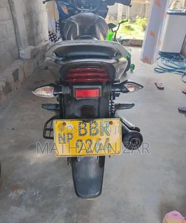 Bajaj Discover 125 2015