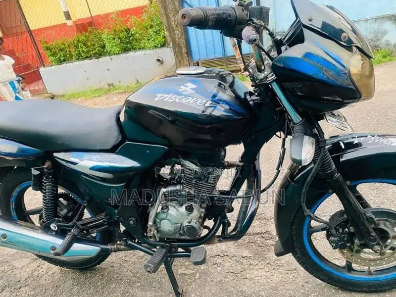Bajaj Discover 2010